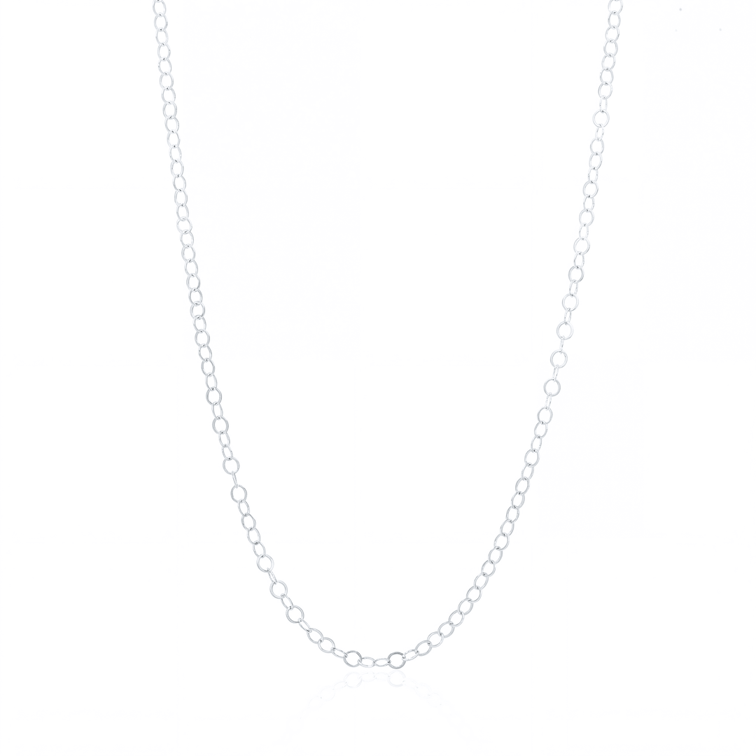 Silver oval cable chain necklace, 3 mm oval link chain on white background