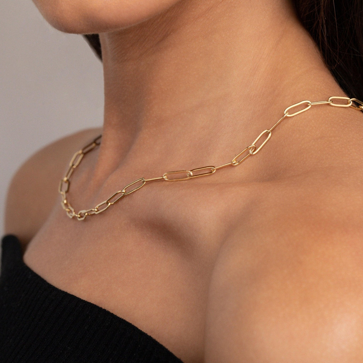 Paperclip Necklace in Glamour Jewelry House gift box — Gold-Plated Steel anniversary gift. Tarnish-resistant.