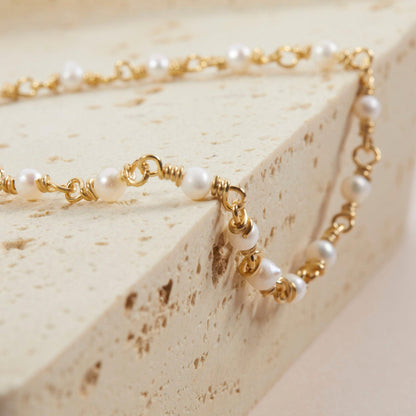 Pearl Chain Bracelet as a thoughtful birthday gift in 18K Gold Vermeil with Freshwater Pearl. Hypoallergenic, no green marks.