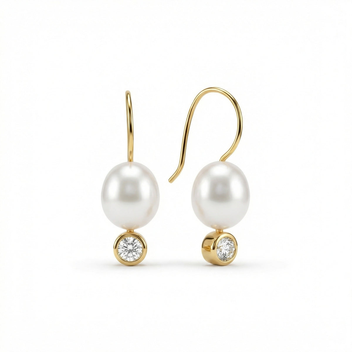 Pearl Drop Earrings in 18K Gold Vermeil with Freshwater Pearl. No green marks, perfect for daily wear.