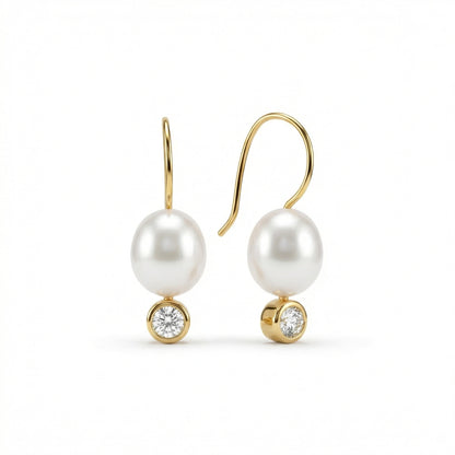 Pearl Drop Earrings in 18K Gold Vermeil with Freshwater Pearl. No green marks, perfect for daily wear.