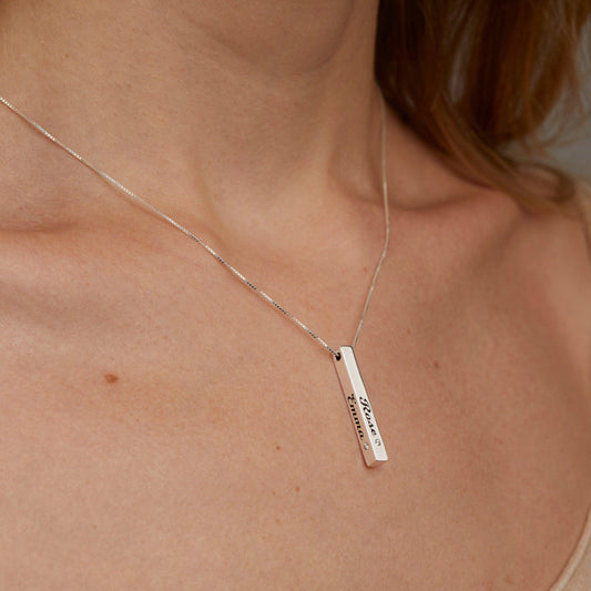 Close detail of the Personalized Bar Name Necklace with Birthstone in 18K Gold Vermeil with Birthstone. Safe for sensitive.