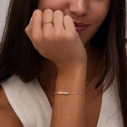 The Personalized Birthstone Bracelet as a mother's day gift in 18K Gold Vermeil. Safe for sensitive skin, made for keeping.