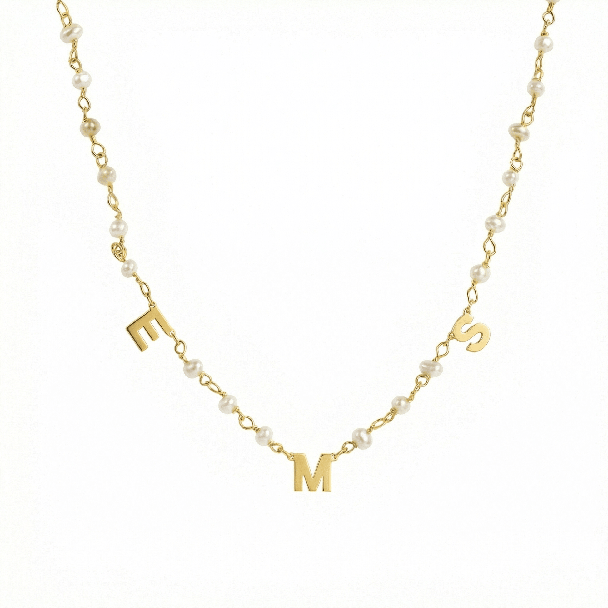 Personalized Initial Pearl Necklace in 18K Gold Vermeil with Freshwater Pearl. Tarnish-resistant, perfect for daily wear.