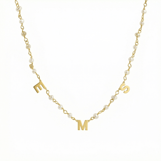 Personalized Initial Pearl Necklace in 18K Gold Vermeil with Freshwater Pearl. Tarnish-resistant, perfect for daily wear.