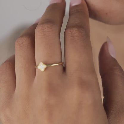 Clover Stackable Ring in 18K Gold