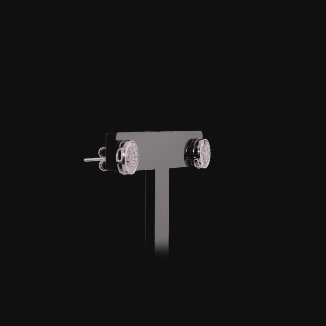 360 degree view of the diamond cluster stud earrings with the baguette halo