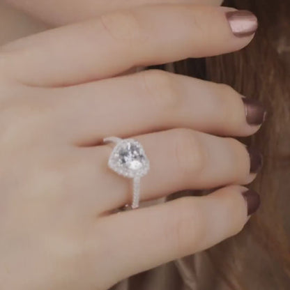 Solitaire Heart CZ Diamond Engagement Ring in 18K Gold