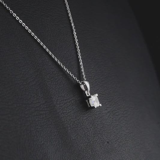 360 degree video of the Asscher-cut natural diamond solitaire pendant necklace in 14K white gold