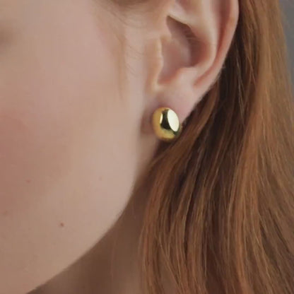 Bold Hinged Huggie Hoop Earrings in 18K Gold