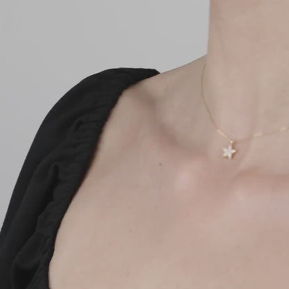 Star Pavé Necklace in 18K Gold