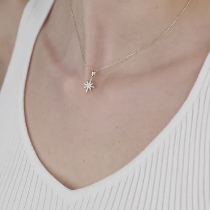 North Star Necklace in 18K Gold