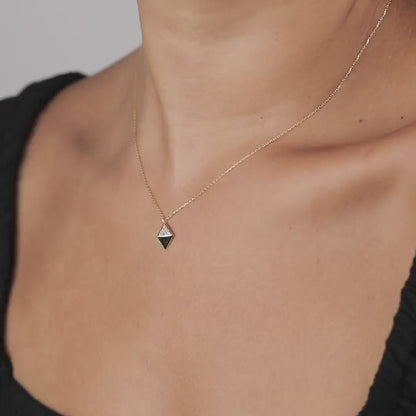Rectangular Pyramid Necklace in 18K Gold