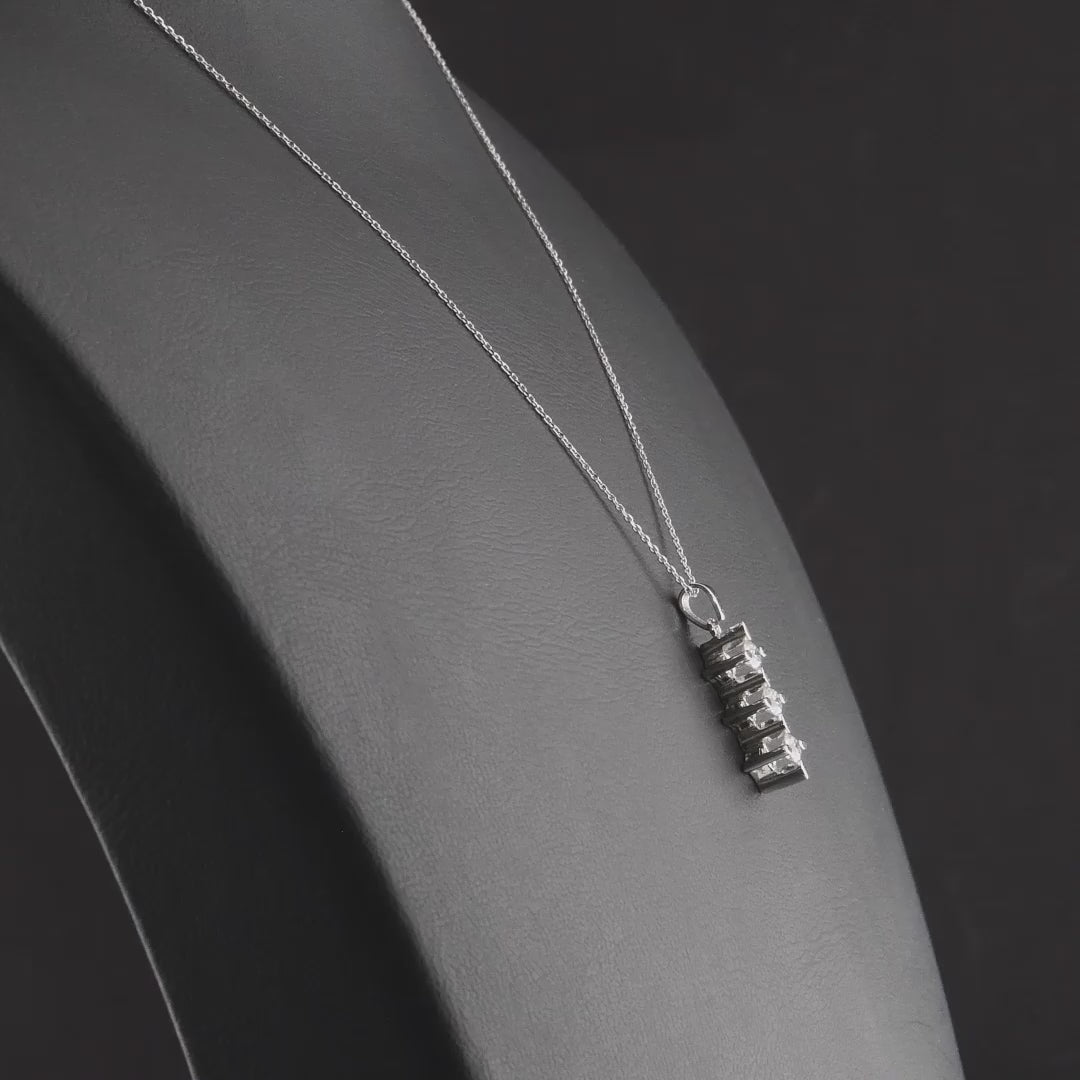 360 degree video of the three-stone natural diamond star drop pendant necklace in 14K white gold