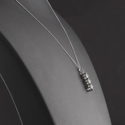 360 degree video of the three-stone natural diamond star drop pendant necklace in 14K white gold