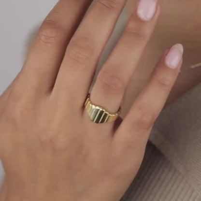 Adjustable Stackable Minimalist Ring in 18K Gold