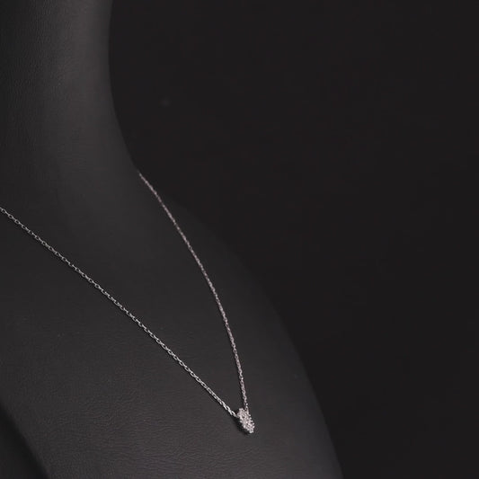 360 degree video of the snowflake baguette natural diamond necklace in 14K solid white gold