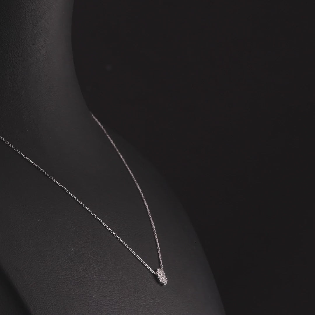 360 degree video of the snowflake baguette natural diamond necklace in 14K solid white gold