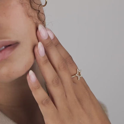 Star Pavé Adjustable Ring in 18K Gold