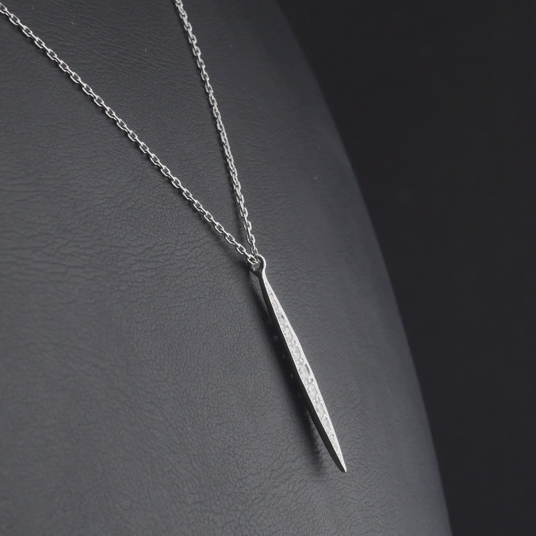 360 degree video of the graduated natural diamond bar pendant necklace in 14K white gold