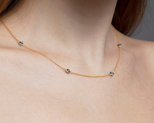 Close detail of the Satellite Evil Eye Necklace Chain in 18K Gold Vermeil. Hypoallergenic, no green marks, premium handmade.