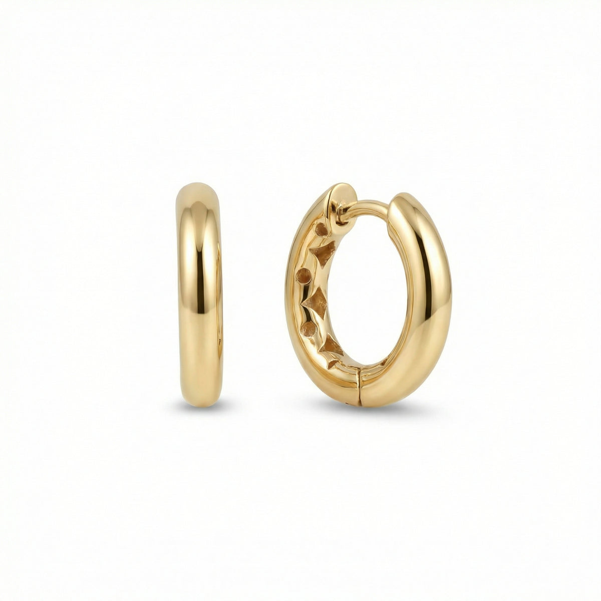 Small Huggie Hoops Earrings in 18K Gold Vermeil. No green marks, perfect for daily wear.