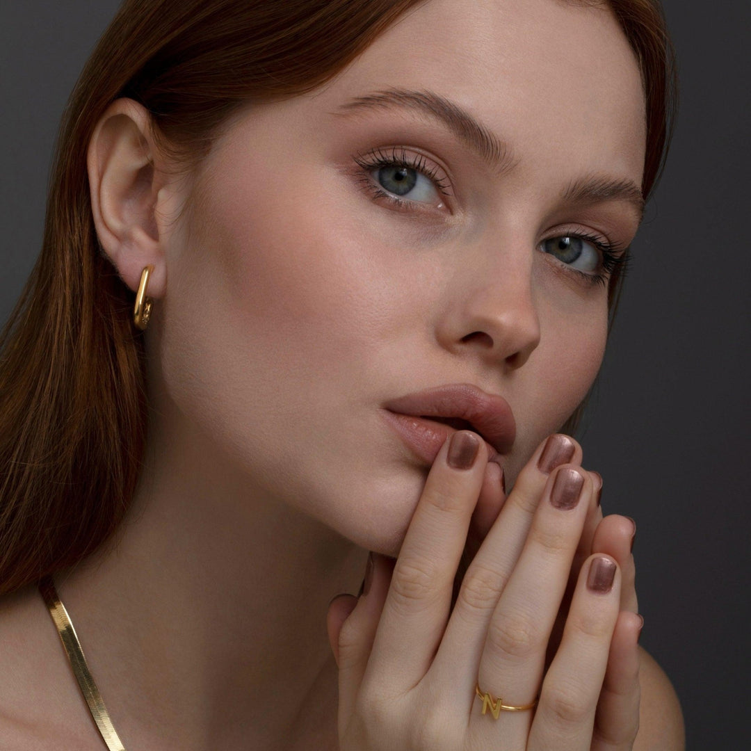The Square Hinged Hoops as a daily wear gift in 18K Gold Vermeil. Tarnish-resistant, made for keeping.