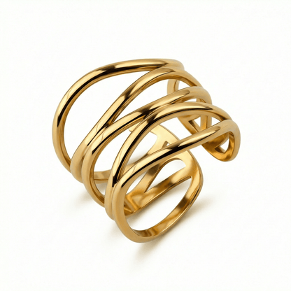 Stackable Adjustable Fashion Ring in Gold-Plated Steel. Tarnish-resistant, perfect for daily wear.