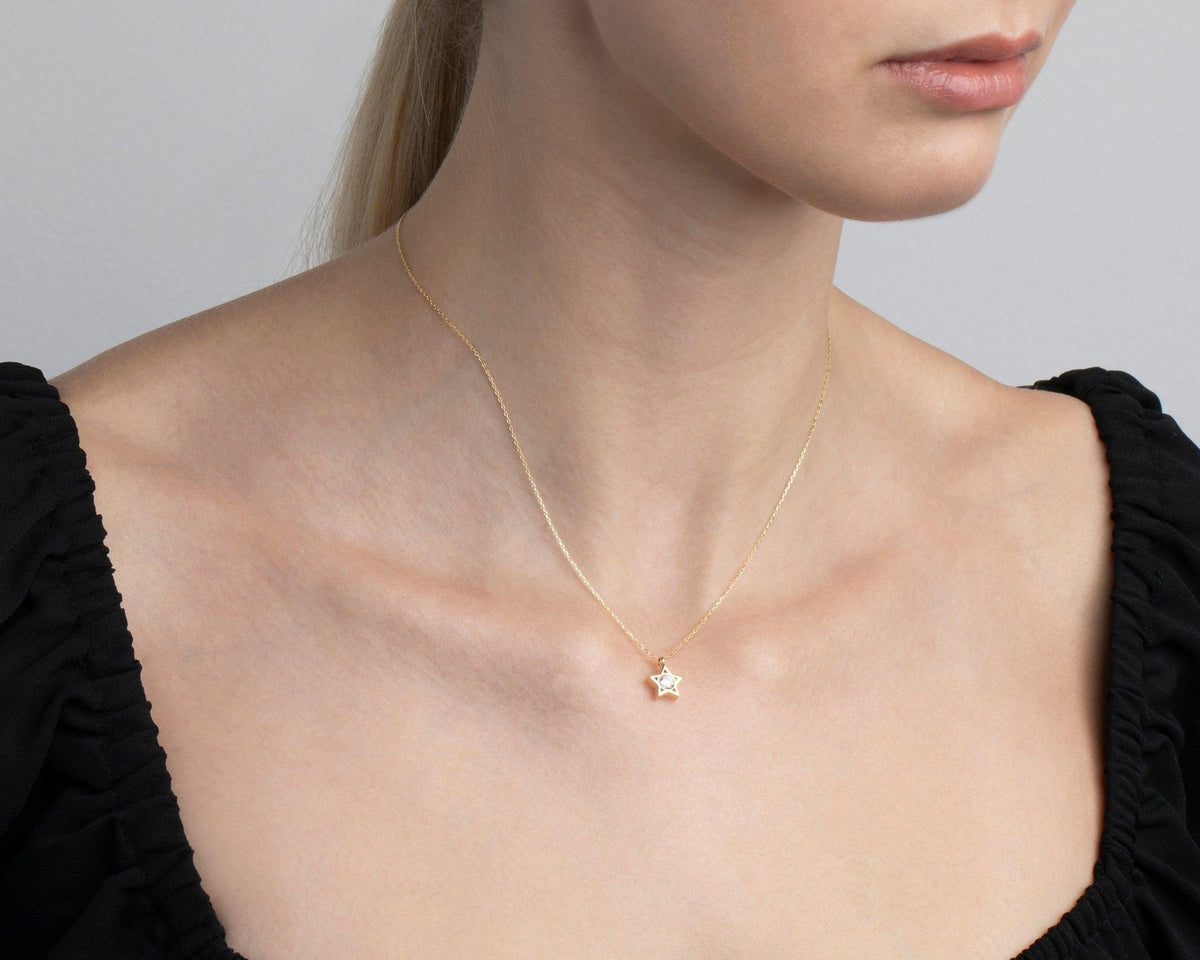 The Star Diamond Necklace as a wedding gift in 18K Gold Vermeil. Safe for sensitive skin, made for keeping.