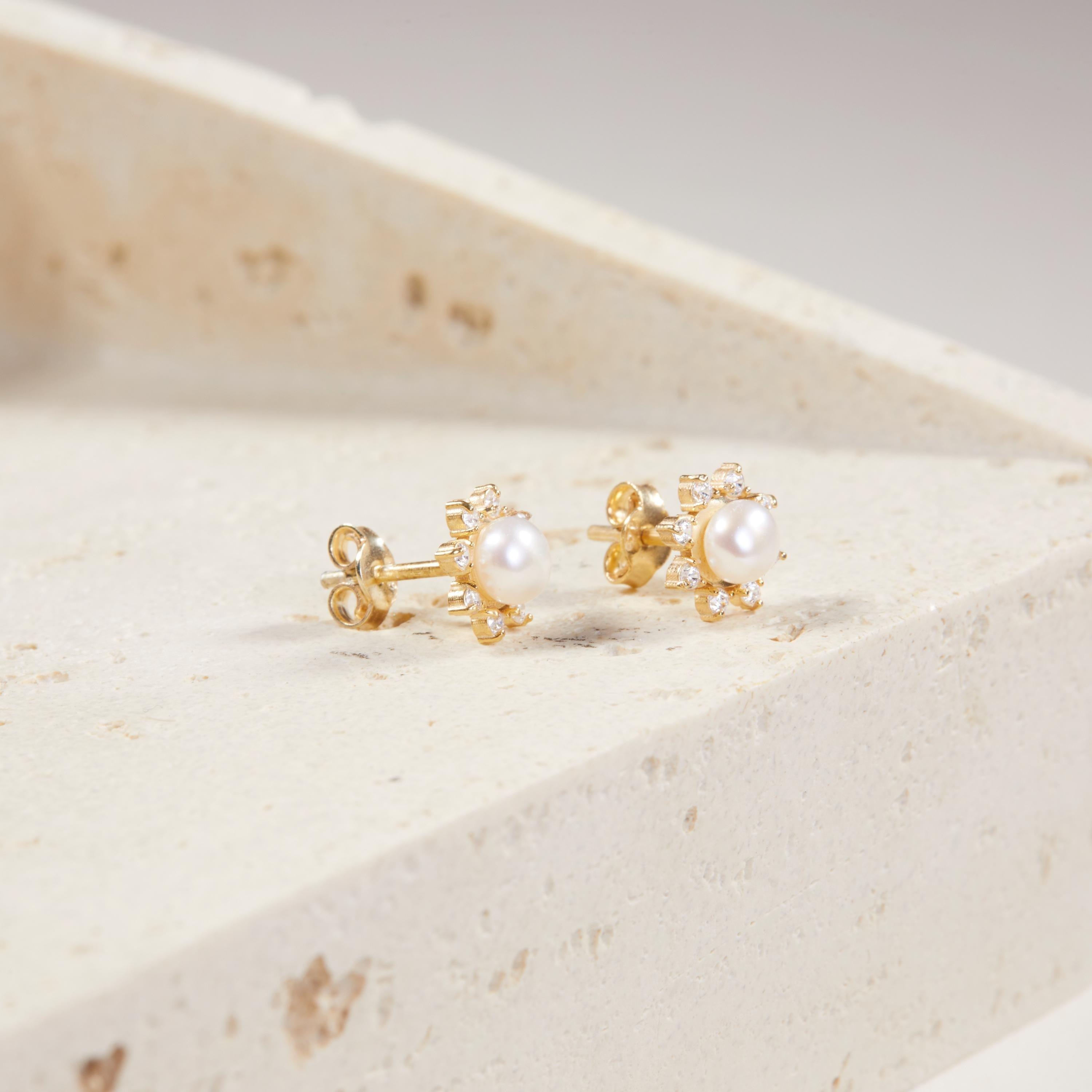 The Sun Pearl Stud Earrings as a graduation gift in 18K Gold Vermeil. Tarnish-resistant, made for keeping.