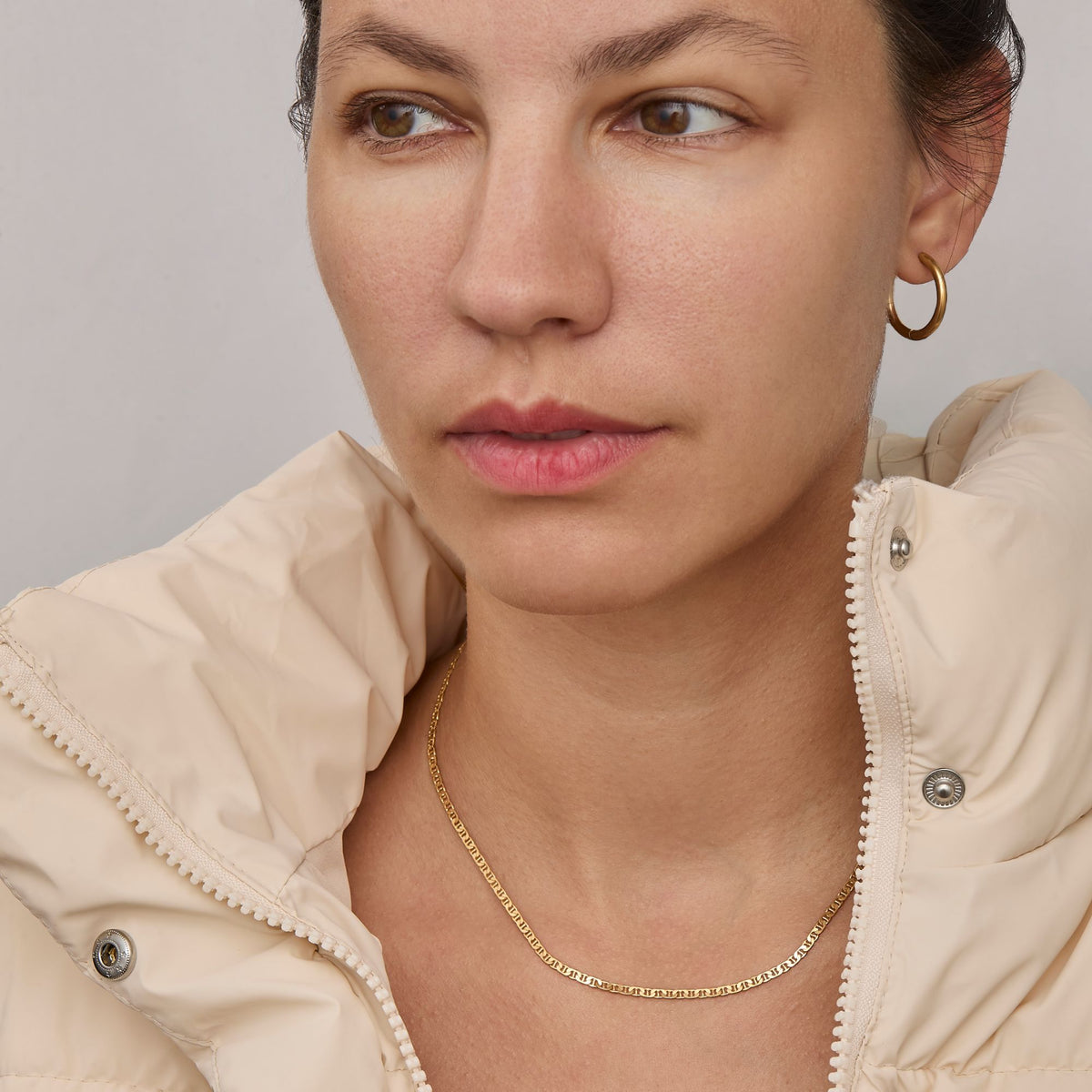 Everyday gold chain necklace - traversino chain detail