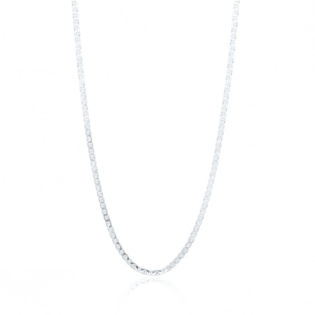 Silver traversino chain necklace, 2.5 mm flat mariner link chain on white background