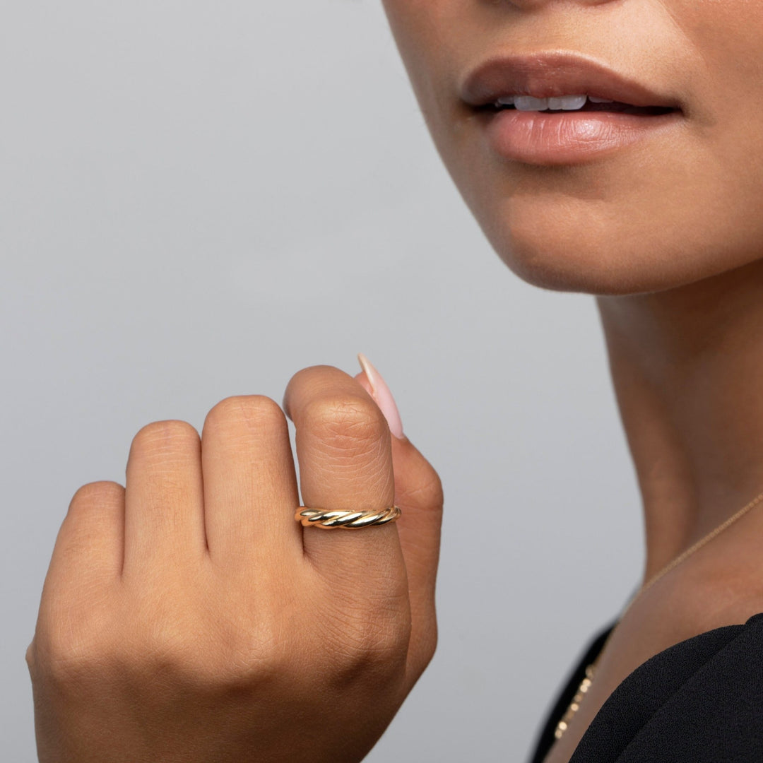 Twisted Rope Stackable Ring in Glamour Jewelry House gift box — 18K Gold Vermeil graduation gift. Hypoallergenic, no green.